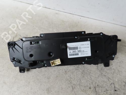 Instrument cluster PEUGEOT 208 II (UB_, UP_, UW_, UJ_) 1.5 BlueHDI 100 | BP17656932C47 