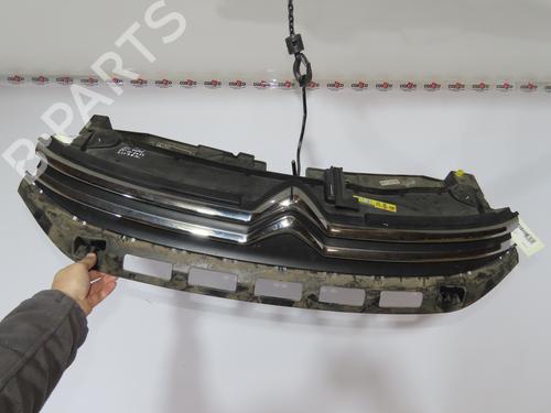 Grill CITROËN C3 III (SX) 1.2 PureTech 82 (83 hp) 30583014