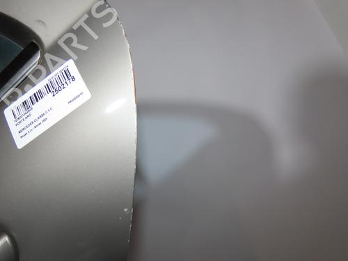 Used Left rear door MERCEDES-BENZ C-CLASS (W203) C 220 CDI (203.008) (150 hp) 26196646