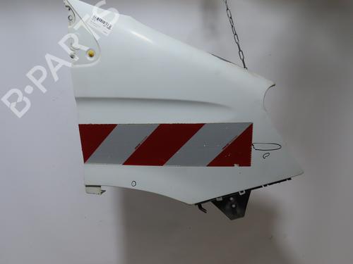 Guarda-lamas direito Guarda-lamas direito IVECO DAILY V Van 29S13, 29L13, 35C13, 35S13, 40C13, 40S13 (126 hp) 36028471 36028471