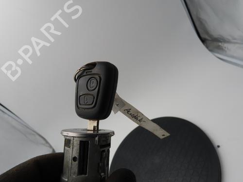 Used Ignition barrel Ignition barrel PEUGEOT 206 Van 1.4 HDi (68 hp) 19411901 19411901