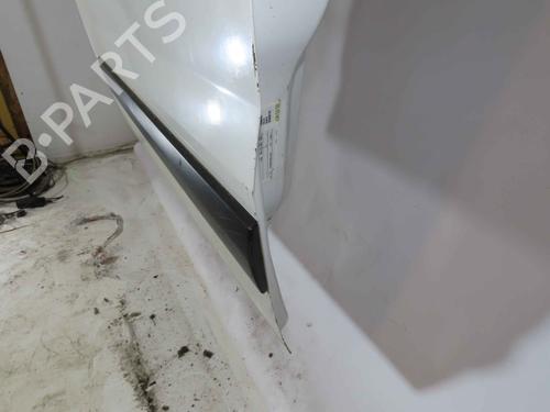 Used Left front door Left front door 37050689 37050689