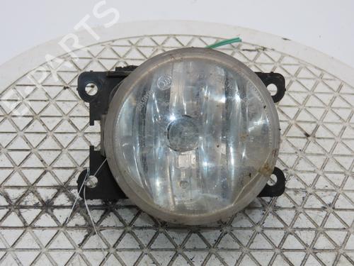 left-front-fog-light-citroen-c4-cactus-2014-33135047 main image
