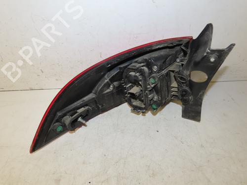 Used Right taillight RENAULT CLIO IV Grandtour (KH_) 1.5 dCi 90 (KHN3, KHN4) (90 hp) 26196983