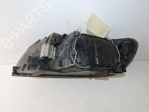 Højre forlygte VOLVO C30 (533) 2.0 D (136 hp) 31692260