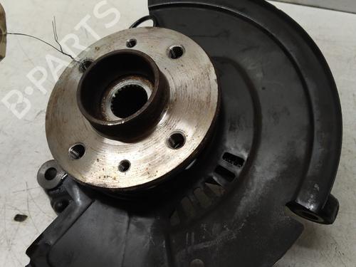 left-front-steering-knuckle-renault-clio-v-b7_-2019-40553002 main image