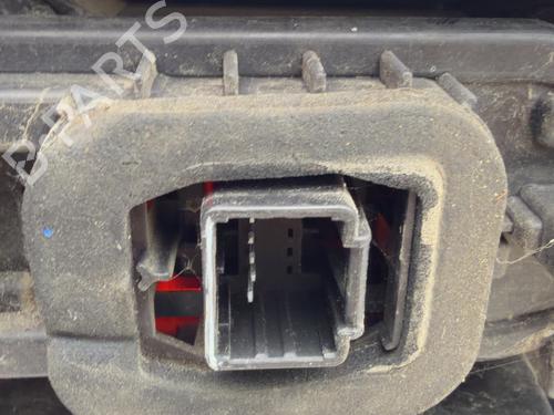 Used Right taillight Right taillight 39231330 39231330