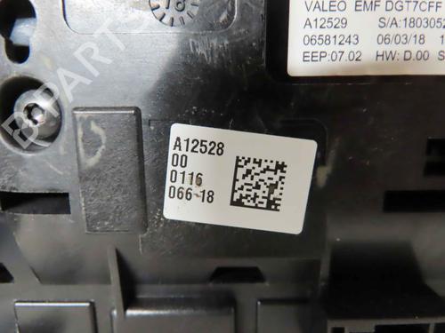 Display CITROËN C3 III (SX) 1.2 THP 110 (SXHNPS, SXHNZT, SXHNZ6) | BP37046636C48 - Image 4