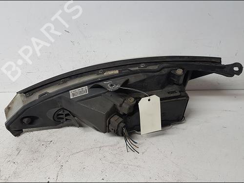 Right headlight FORD FOCUS I Saloon (DFW) 1.8 TDCi | BP14953698C29 
