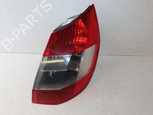 Used Right taillight RENAULT SCÉNIC II (JM0/1_) 1.5 dCi (JM1E, JM16) (106 hp) 30629767