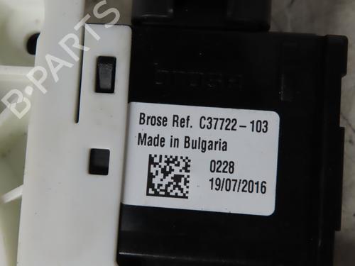 Used Front right window mechanism FIAT 500X (334_) 1.6 (334AXE1A) (110 hp) 17527860