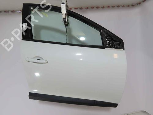 right-front-door-renault-megane-iii-hatchback-bz01_-b3_-2008-37052493 main image