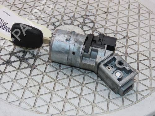 Clé de contact PEUGEOT 207 SW (WK_) 1.4 16V (95 hp) 31865381