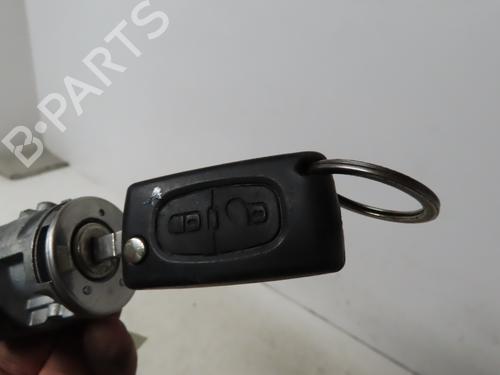 Used Ignition barrel CITROËN C3 I (FC_, FN_) 1.4 HDi (68 hp) 17037647
