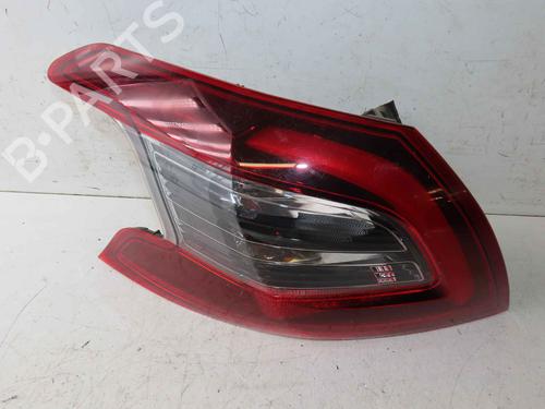 Used Rear bumper left light Rear bumper left light 37055774 37055774