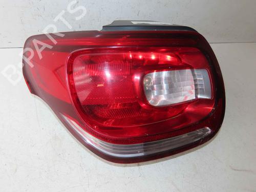 Used Rear bumper left light Rear bumper left light 37052943 37052943