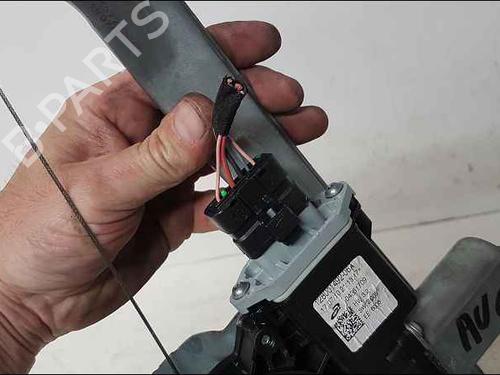 Front left window mechanism RENAULT TWINGO III (BCM_, BCA_) 0.9 TCe 90 (BCM9, BCM2) | BP37043858C22 - Image 2