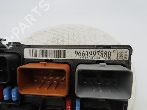 Used Fuse box CITROËN C3 I (FC_, FN_) 1.4 HDi (68 hp) 25586292