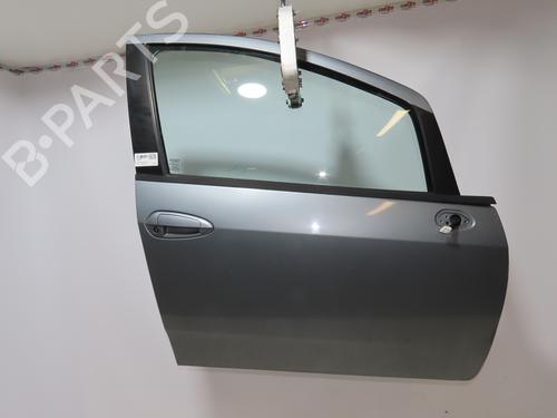 Dør højre fortil Dør højre fortil FIAT GRANDE PUNTO (199_) 1.3 D Multijet (75 hp) 33744276 33744276