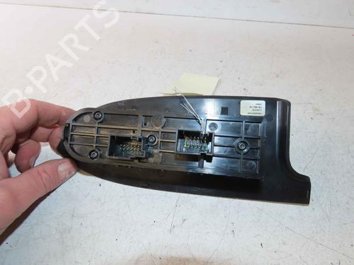 Left front window switch ALFA ROMEO GIULIETTA (940_) 1.4 TB (940FXA1A, 940FXT1A) | BP37051428I27 - Image 2