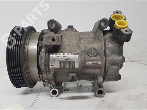Used AC compressor RENAULT CLIO III (BR0/1, CR0/1) 1.5 dCi (BR17, CR17) (86 hp) 10941372