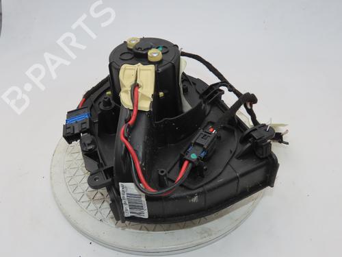 Used Heater blower motor Heater blower motor PEUGEOT EXPERT Van (VF3A_, VF3U_, VF3X_) 2.0 HDi 120 (120 hp) 36481725 36481725