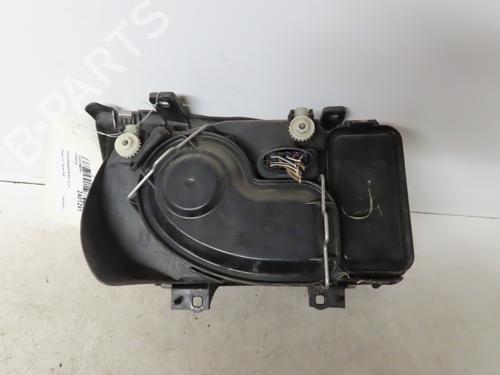 Used Left headlight VW BORA I (1J2) 2.0 (115 hp) 23170787