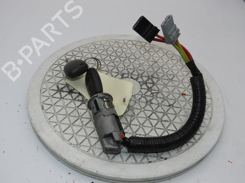 Used Ignition barrel RENAULT TRAFIC II Van (FL) 2.0 dCi 115 (FL01, FL0U, FL00, FL0H, FL0M) (114 hp) 33133500