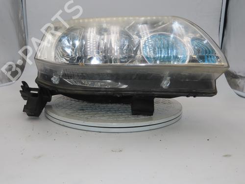 Right headlight NISSAN X-TRAIL I (T30) 2.2 dCi 4x4 | BP26196822C29 