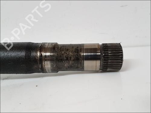 Used Right front driveshaft PEUGEOT 5008 (0U_, 0E_) 2.0 HDi 150 / BlueHDi 150 (150 hp) 10942424