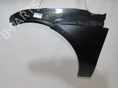 left-front-fenders-porsche-macan-95b-2014-37052348 main image