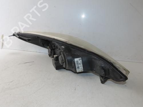 Left headlight PEUGEOT 206+ (2L_, 2M_) 1.4 HDi eco 70 | BP31796231C28