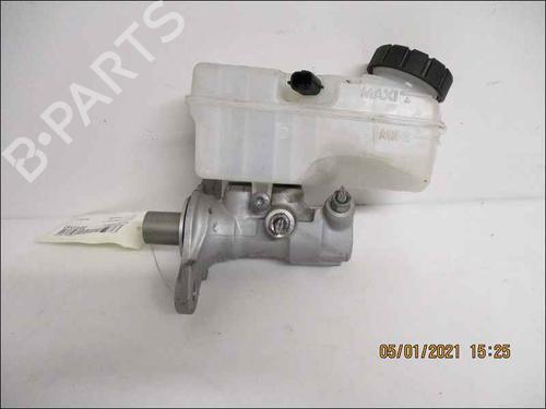 brake-master-cylinder-renault-captur-i-j5_-h5_-2013-37040757 main image