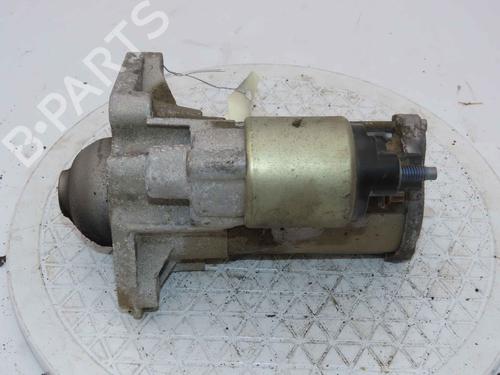 starter-renault-megane-iv-hatchback-b9amn_-2015-37049363 main image