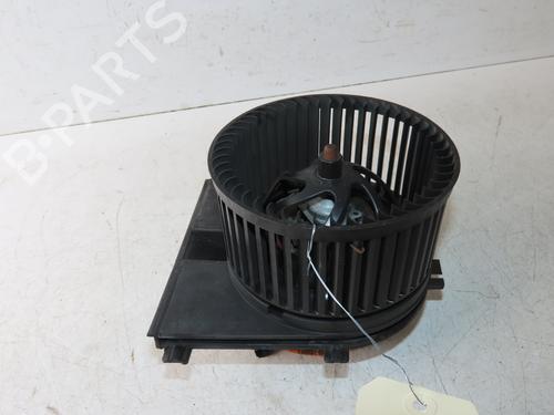 Used Heater blower motor Heater blower motor VW POLO (6N2) 1.4 TDI (75 hp) 32689967 32689967