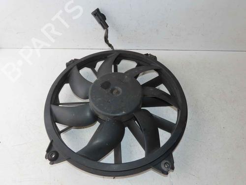 Used Radiator fan Radiator fan 37059718 37059718
