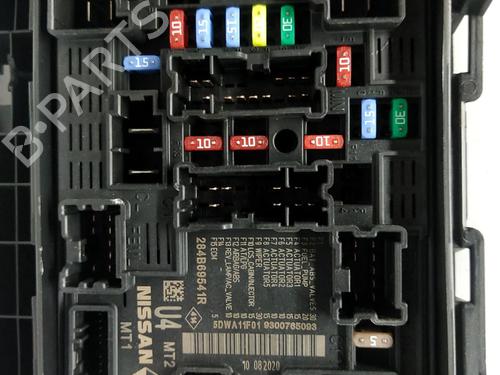 Fuse box RENAULT CLIO V (B7_) 1.5 Blue dCi 85 (B7AG) | BP39418745E1 - Image 2