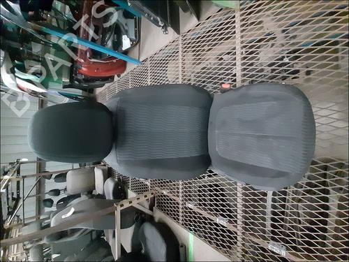 Used Right front seat PEUGEOT 308 II (LB_, LP_, LW_, LH_, L3_) 1.6 BlueHDi 120 (120 hp) 16211533