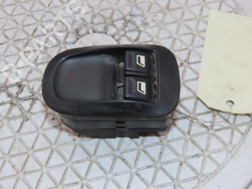 Used Left front window switch PEUGEOT 306 Hatchback (7A, 7C, N3, N5) 1.4 (75 hp) 28006435