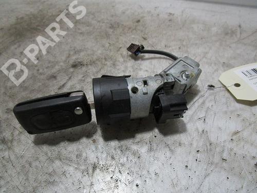 Used Ignition barrel Ignition barrel CITROËN C3 II (SC_) 1.6 HDi (92 hp) 10943128 10943128