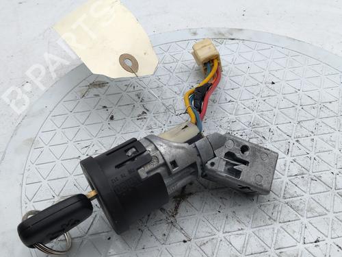Used Ignition barrel Ignition barrel PEUGEOT 107 (PM_, PN_) 1.0 (68 hp) 38627655 38627655