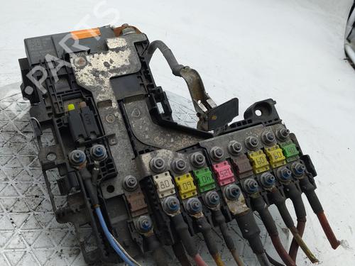 fuse-box-citroen-c4-ii-nc_-2009-39602085 main image