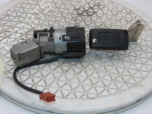 Used Ignition barrel PEUGEOT 308 I (4A_, 4C_) 1.6 HDi (90 hp) 29152748