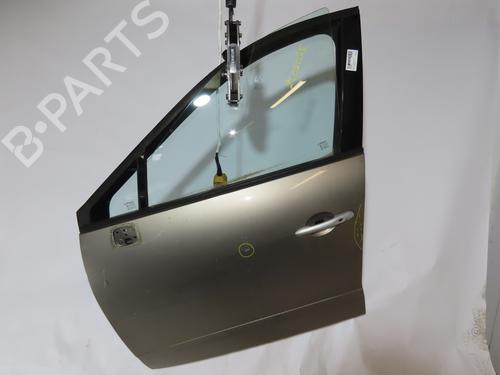 Used Left front door RENAULT SCÉNIC III (JZ0/1_) 1.5 dCi (110 hp) 27812162