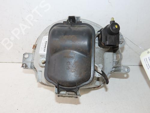 Used Right headlight Right headlight RENAULT TWINGO I (C06_) 1.2 (C066, C068) (58 hp) 33135118 33135118