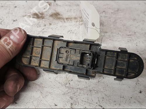 Used Switch PEUGEOT EXPERT Van (VF3A_, VF3U_, VF3X_) 2.0 HDi 120 (120 hp) 14953134