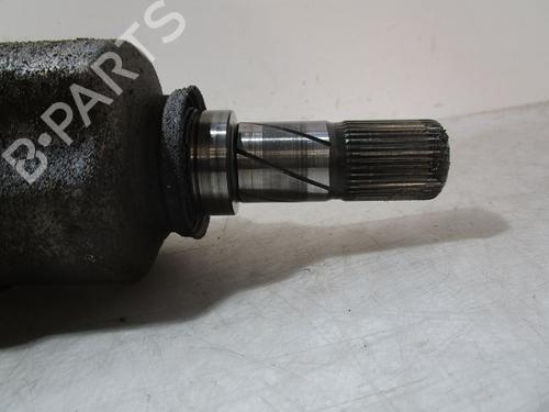 Used Left front driveshaft NISSAN PRIMASTAR Van (X83) 2.0 dCi 115 (114 hp) 10942753