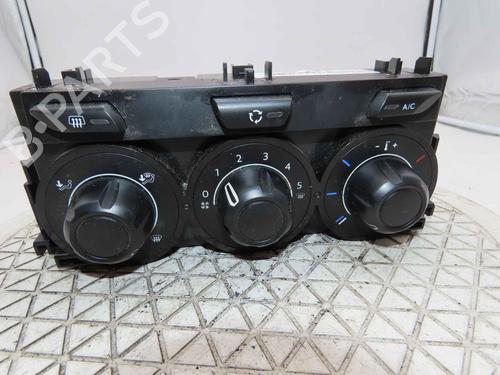 Used Climate control Climate control 37061113 37061113
