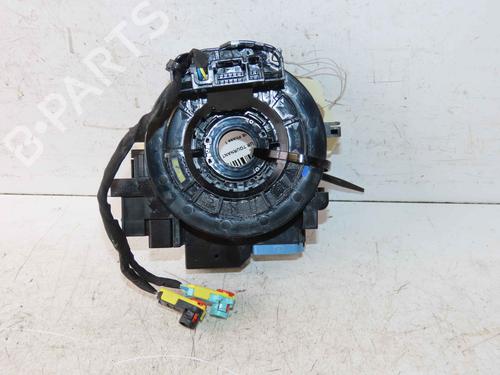 instrument-cluster-toyota-c-hr-_x1_-2016-37057973 main image
