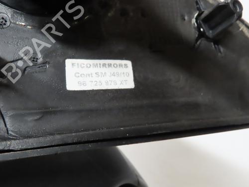 Used Right mirror PEUGEOT 206+ (2L_, 2M_) 1.1 (60 hp) 16667494